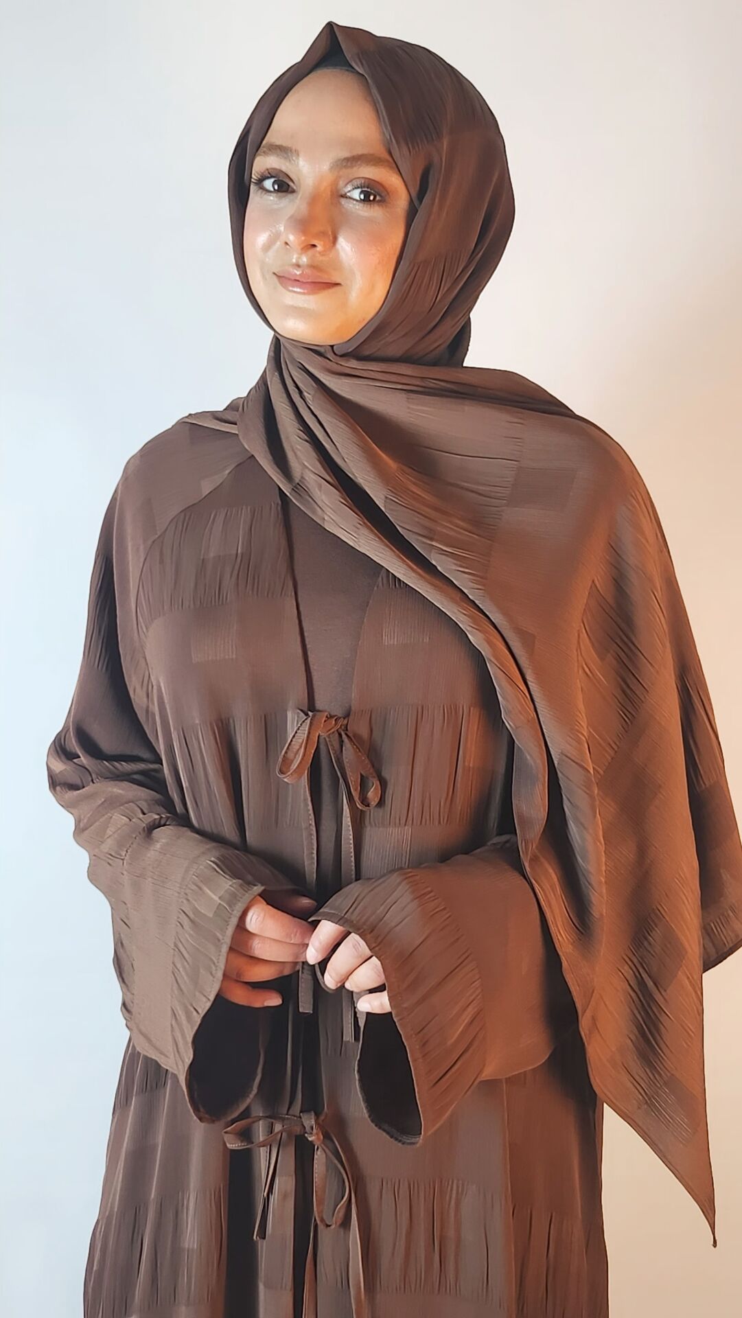 KAHVE RENGİ DESENLİ ŞAL